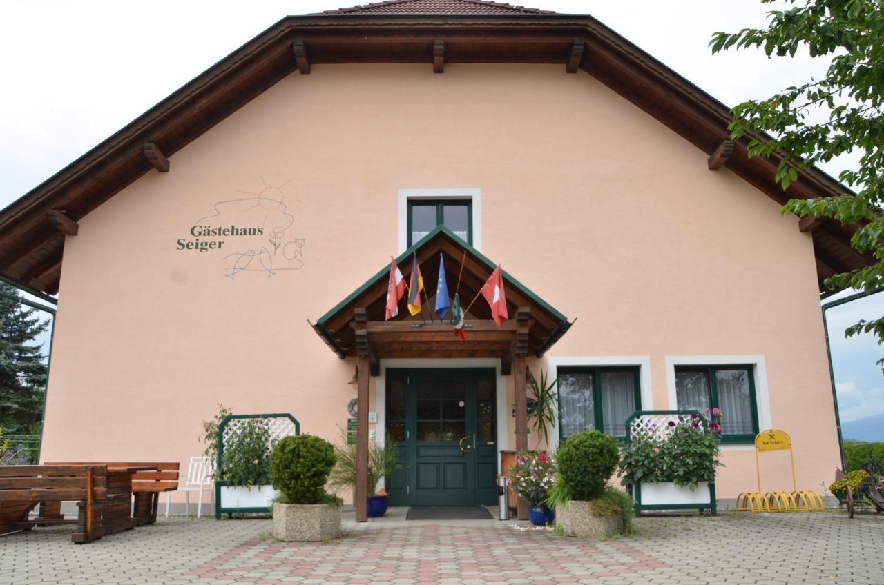 Restaurant Gaestehaus Seiger Sankt Lorenzen bei Knittelfeld Exterior photo